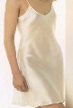 Classic Shapes Pure Silk Short Slip